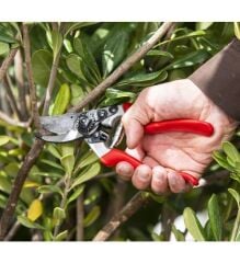 8 Budama Makası ve F-Tech 7/3 Yedek Bıçaklı Özel Seri